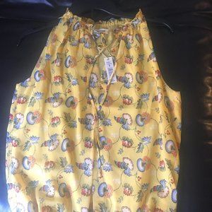 Brand new Max Studio sleeveless blouse / top